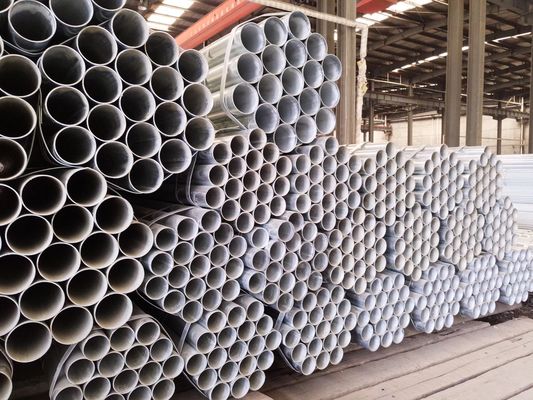 6m 12m أنابيب السقالات المغلفة ساخنة الزنك 40-600g / M2