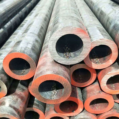 ASTM A106 A36 A53 أنابيب الفولاذ الكربوني الخلسة 1m 4m 6m 8m